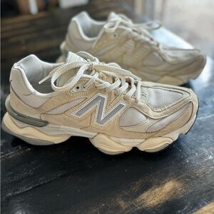 New Balance 9060 Beige Sneakers
